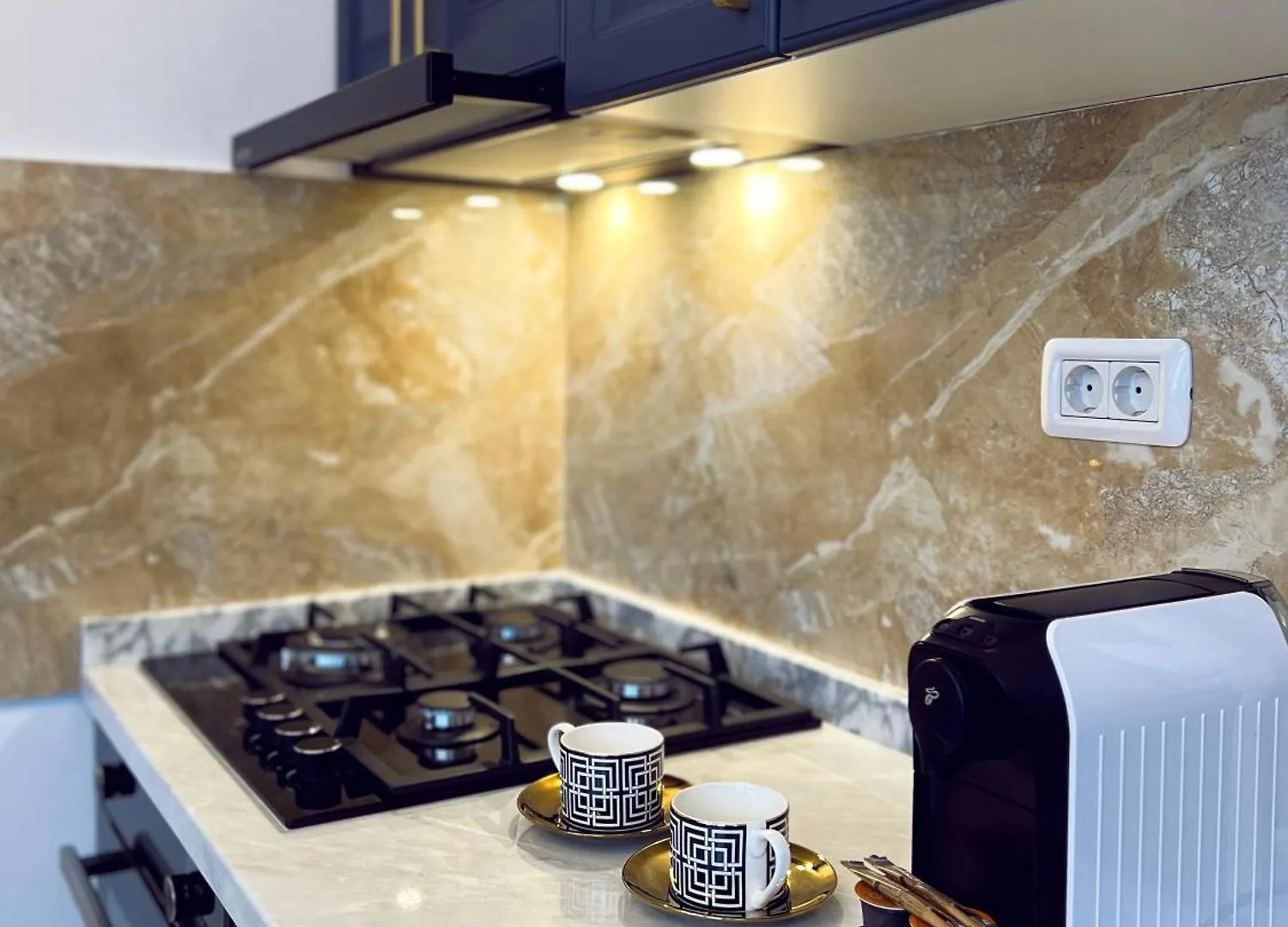 Happy Studio By Rh Living Bucharest Apartment